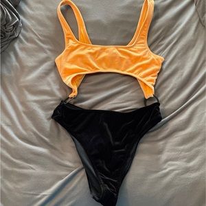 Brand new. Kendal and Kylie from pacsun. Size small